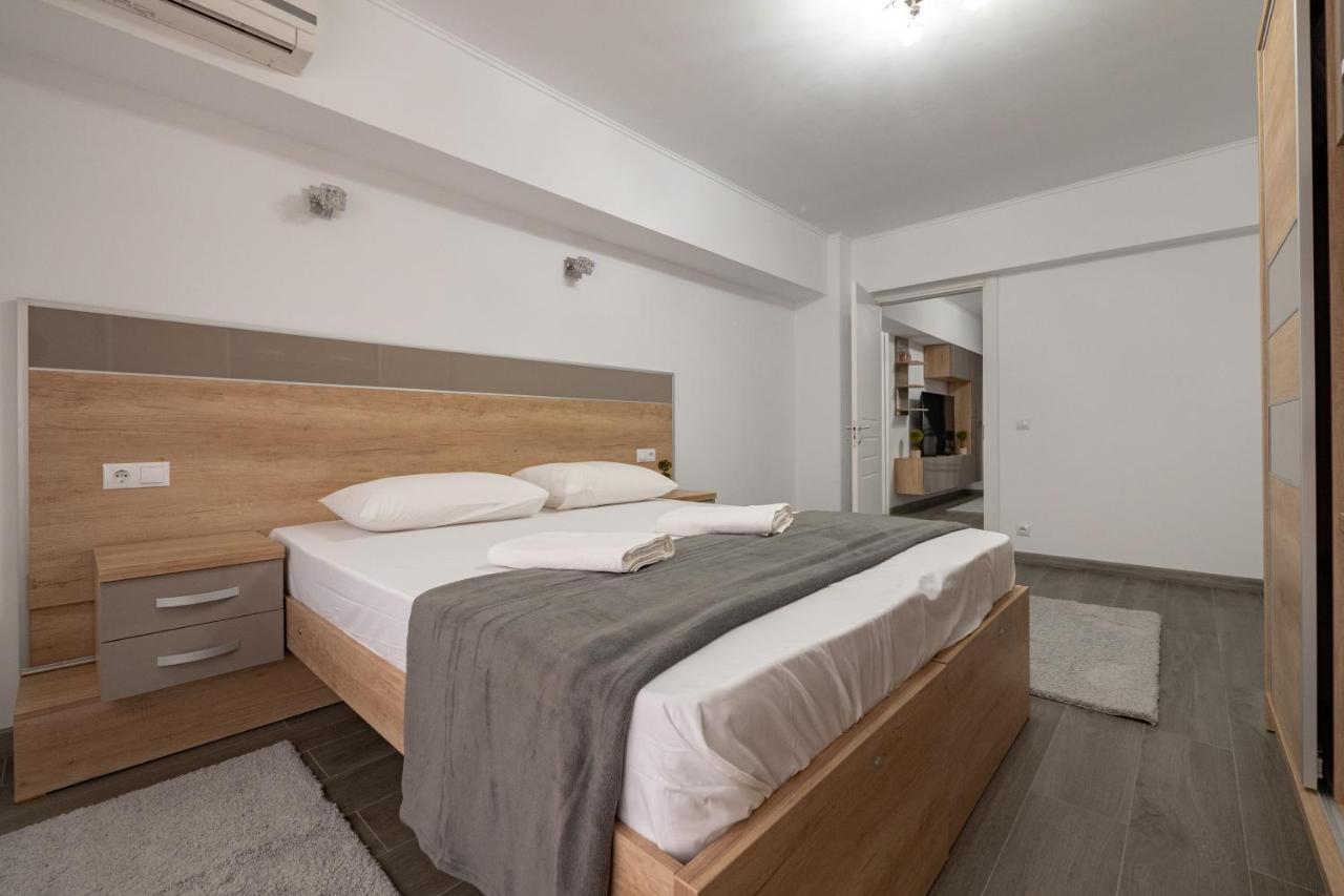 Luxury Ultracentral Pitesti Exterior photo