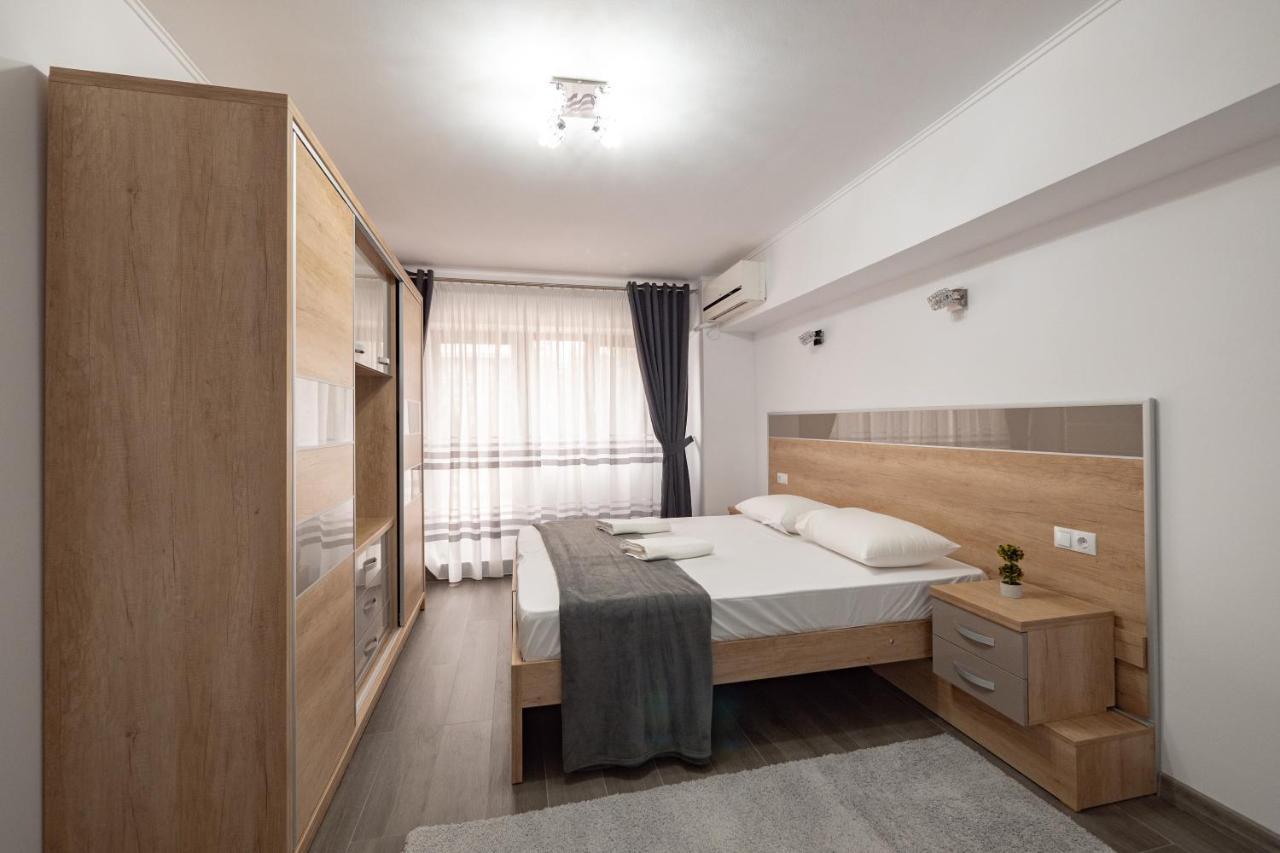 Luxury Ultracentral Pitesti Exterior photo