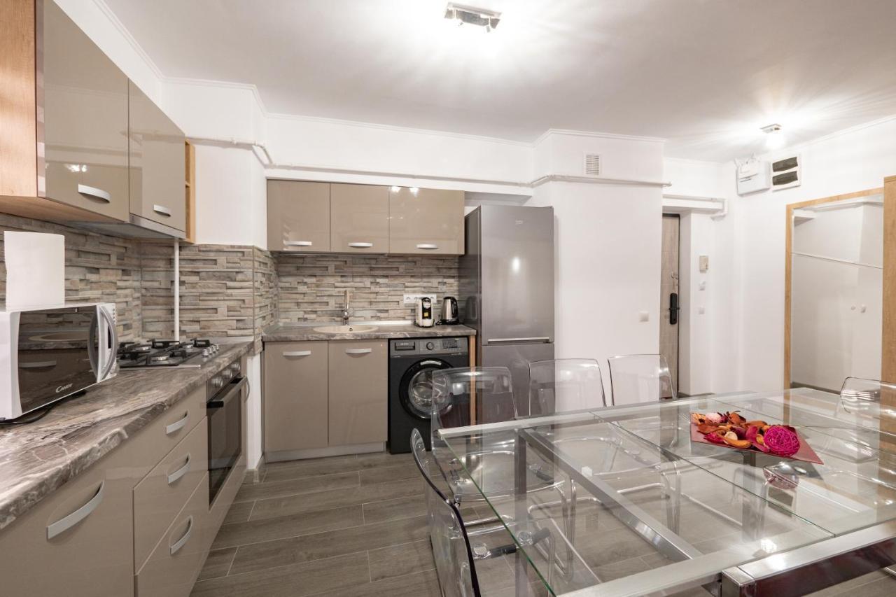 Luxury Ultracentral Pitesti Exterior photo