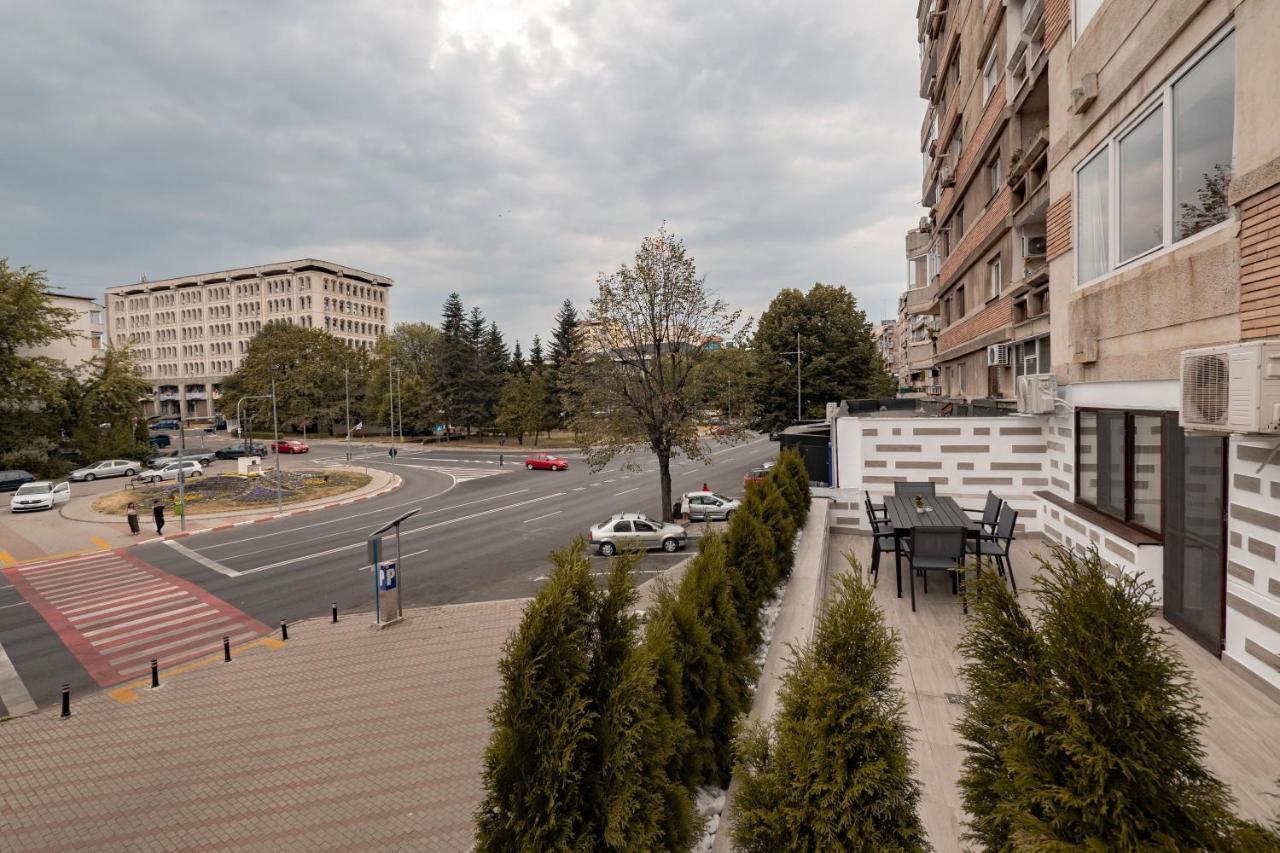 Luxury Ultracentral Pitesti Exterior photo